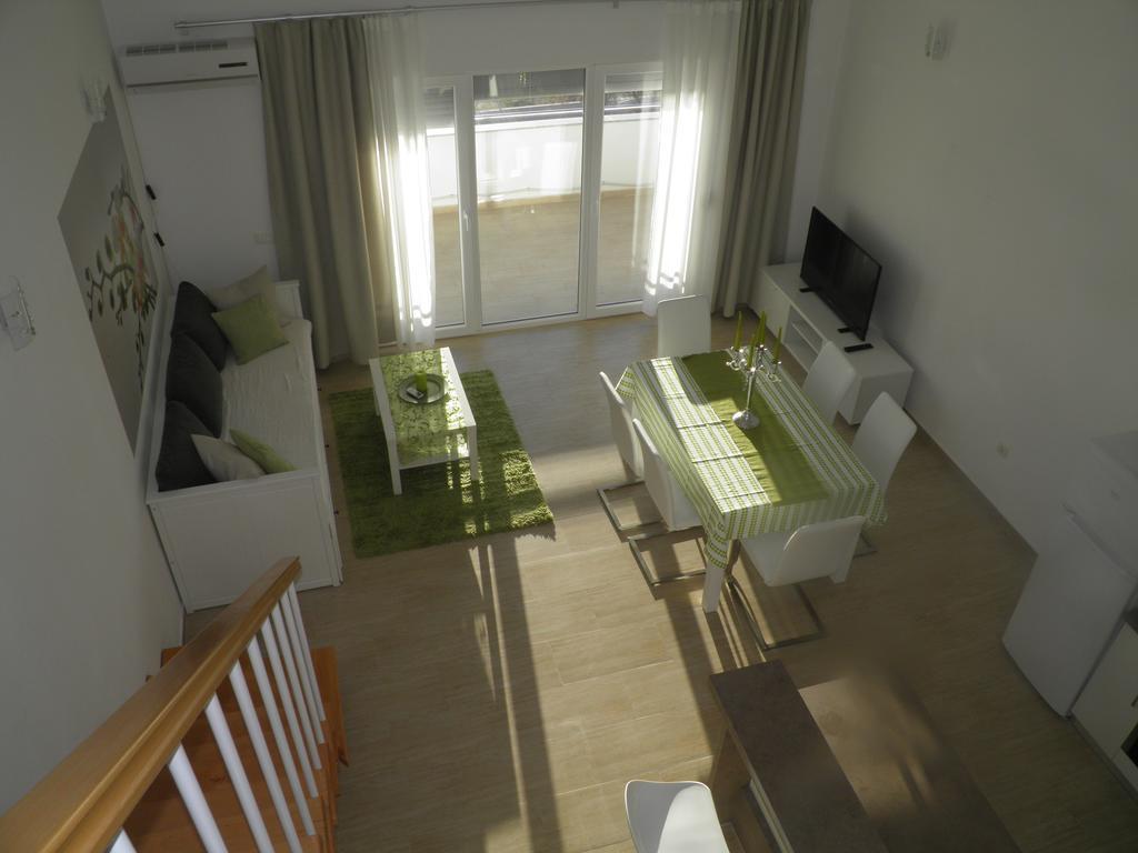 Apartments Perla Dinjiška Eksteriør bilde